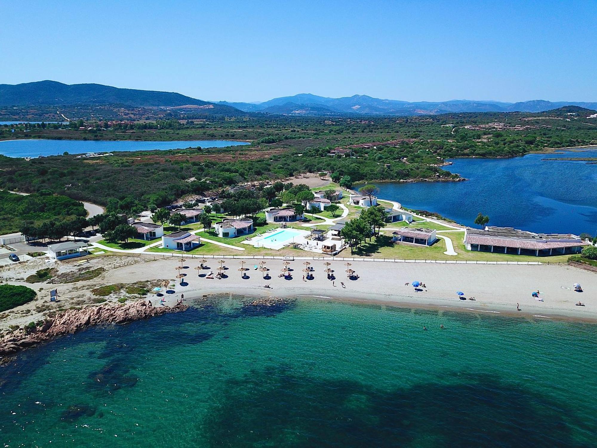 Baia Del Sole Resort Olbia Exterior photo